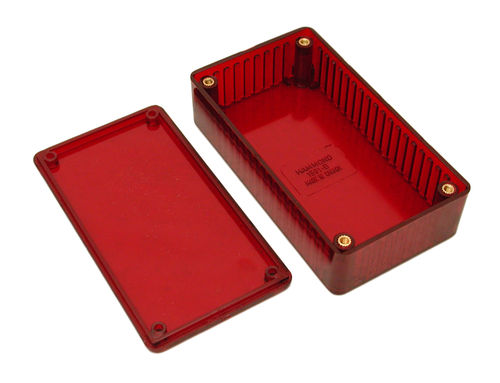 Caja de policarbonato HAMMOND 1591BTRD, rojo translúcido