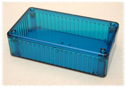 Caixa de policarbonato HAMMOND 1591BTBU, azul translúcida